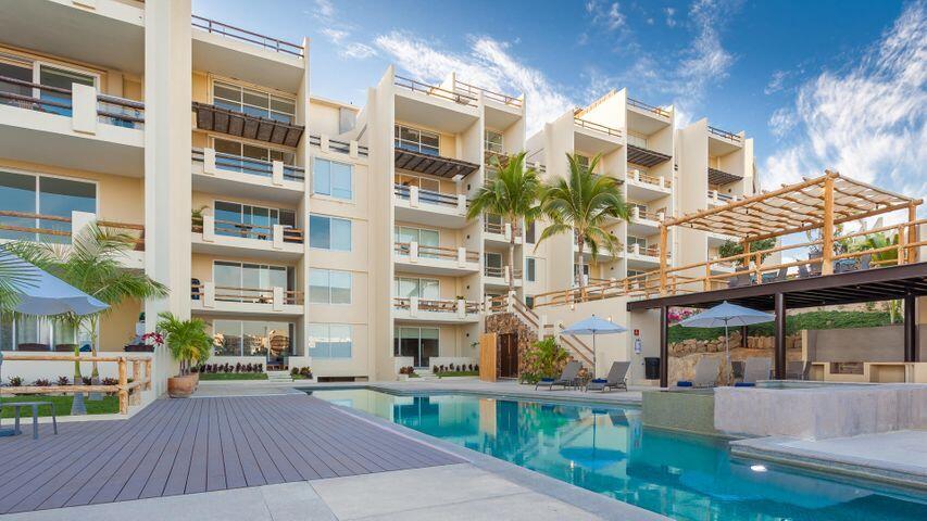 Los Cabos Palma Blanca Palma Blanca is a unique condominium development located in the heart of Cabo San Lucas, next to Pedregal de Cabo San Lucas. Couple of minutes walk downtown, this development is set apart from others in the area because it offers luxurious accommodations at an affordable price. Low density with 15 units. 2 of them being 3 BR | 3 BA, laundry room. Including an elevator, common pool and deck. Additionally, Palma Blanca is situated in a prime location that provides residents with stunning for sale