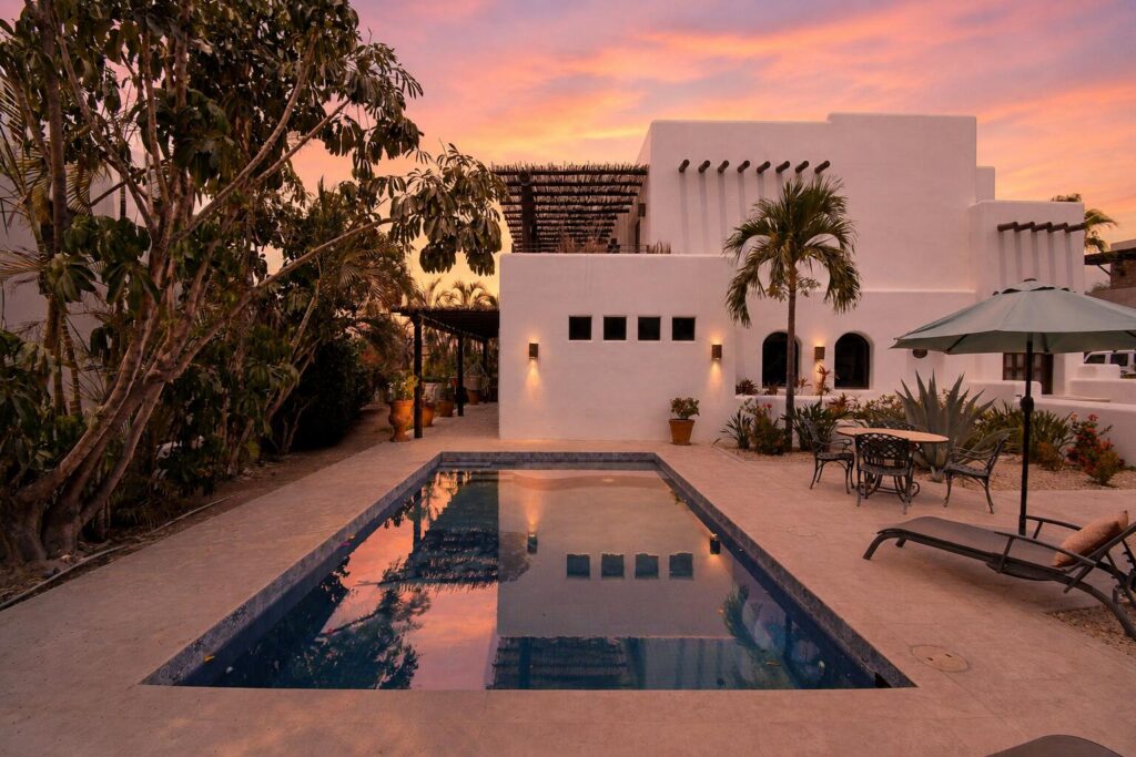 Los Cabos Pescadero Casa Vista al Mar sits on a hillside with wide open – Casa 33 Lomas Del Tule, San Jose Corridor, BS