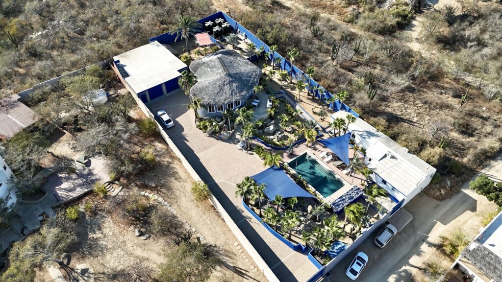 Los Cabos Cabo Bello Casa Blue Fin is a rare DUPLEX investment opportunity in the desirable oceanside community of Cabo Bello. This versatile 4-bedroom, 4-bathroom home offers incredible potential for rental income, full-time or multi-generational living, or both. Each level features 2-bedrooms and 2-bathrooms with private entrances in front and back, making it ideal for generating revenue while maintaining personal privacy or hosting extended family and guests.Enjoy beautiful – Casa Terry Brisas, Cabo San Lucas, Cabo San Lucas, BS