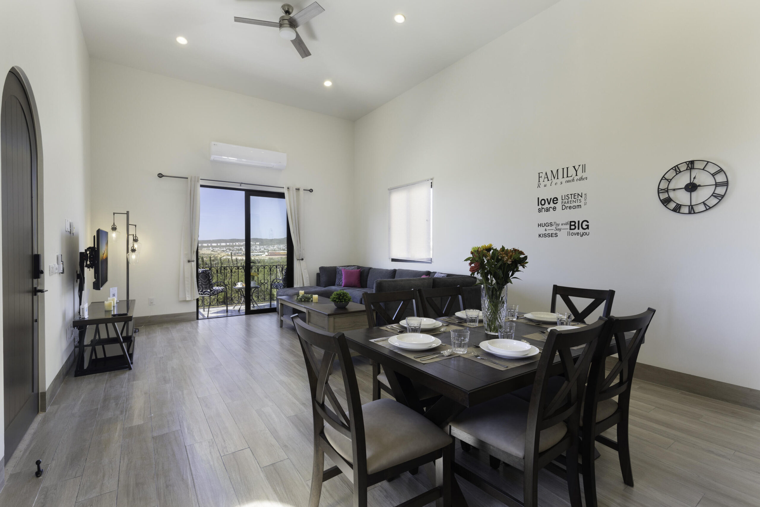 Los Cabos Mavila This fully furnished, turnkey 2-bed/2-bath condo in Mavila at Quivira sits on the second floor with high ceilings and direct for sale