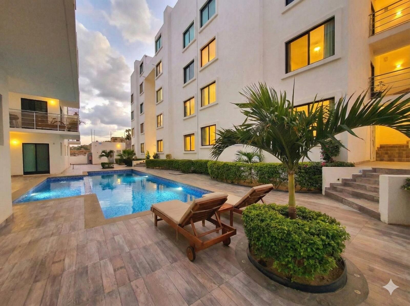 Los Cabos Portanova I Penthouse for Sale in Portanova, Cabo San Lucas 🌴Discover this penthouse located in the north area of Cabo San Lucas, within the Portanova development—ideal for those seeking ample space, privacy, and a great location. The community is just 15 minutes from downtown Cabo, offering easy access to services, shops, schools, and main roads.The condo features 3 bedrooms and 2 full bathrooms, with a practical and comfortable layout, perfect for full-time living or as an investment property. It is located on the fourth level of a low-density building with stair access, which provides more privacy and less neighbor traffic. The property is delivered unfurnished, ready for you to customize to your taste.unfurnished - for sale