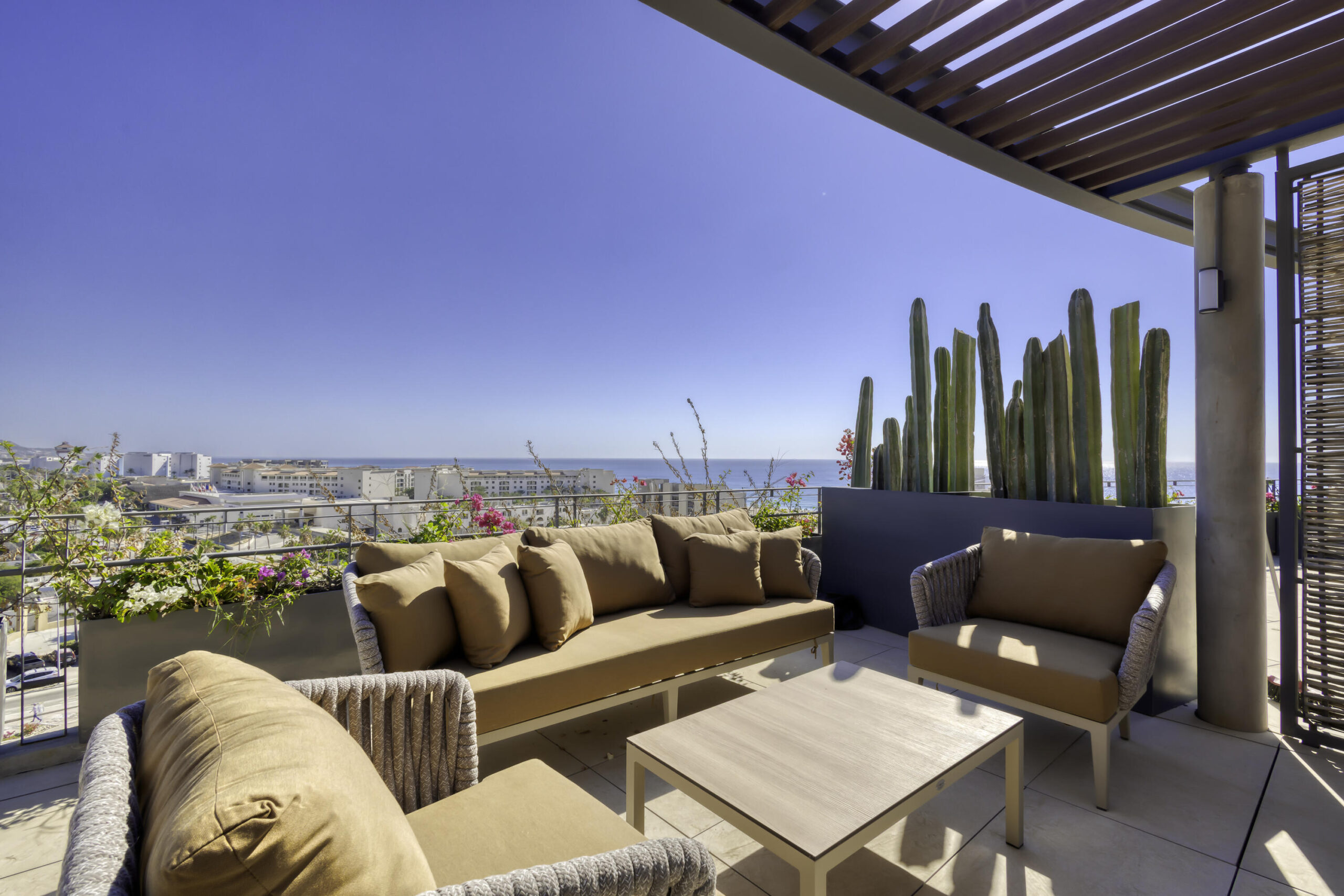 Los Cabos Luxotica Iv Condos Luxotica Phase 4 Cabo San LucasUnit #403 4th floor with ocean for sale