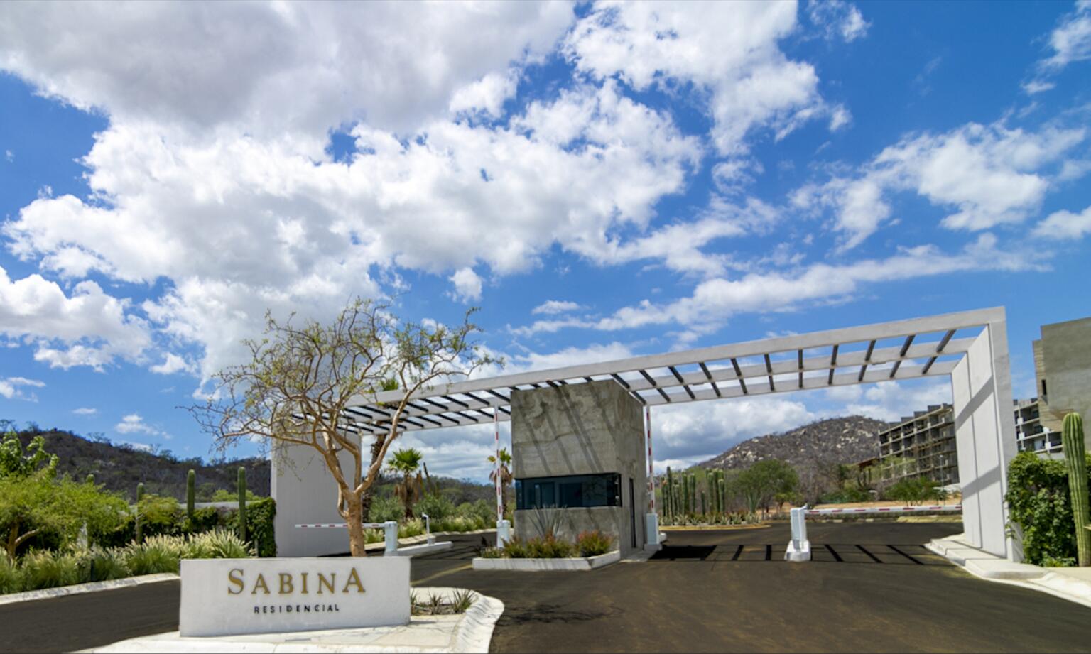 Los Cabos Duara This property has amenities such as: Swimming pool, gym, game room, mini golf, basketball courts, children's play area and a common meeting room.Direct Developer Financing in US Dollars: Term: Up to 60 months. Fixed annual interest rate: 9% or 18 months interest-free.Simple and fast process. --------------------------------------------------------Financiamiento Directo del Desarrollador en Pesos Mexicanos: Plazo: Hasta 60 meses. Tasa de interés anual fija: 12% o 18 meses sin intereses.Proceso sencillo y rápido. for sale