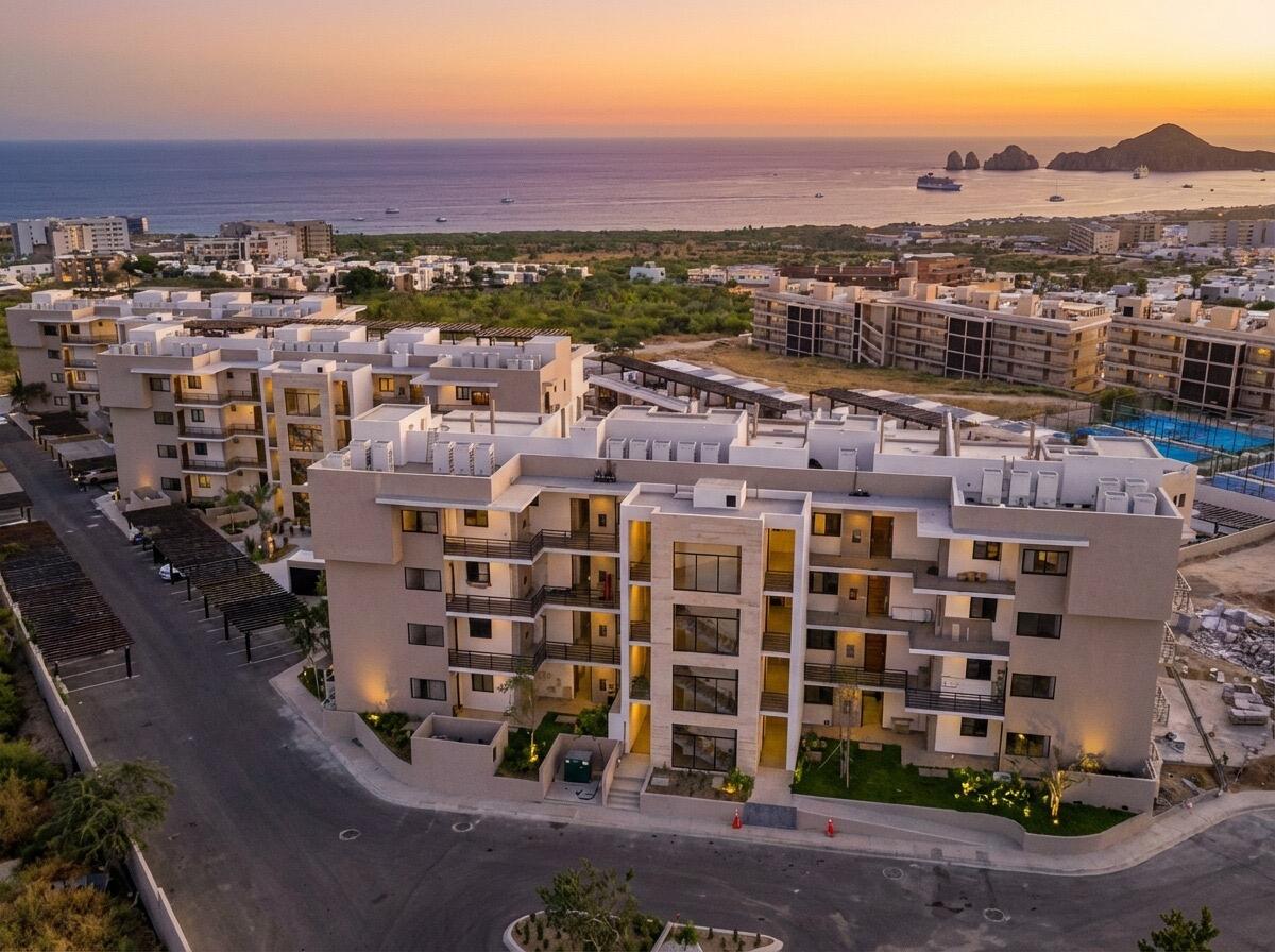 Los Cabos Oceana Wellness Residences Oceana Wellness Residences: Where Luxury Meets Wellness and Sustainability.Step into a life where luxury seamlessly blends with eco-conscious living in one of Los Cabos' only five-star boutique residential communities. Oceana Wellness Residences presents 100 stunning, next-level luxury condos, breathtaking ocean, city, and iconic arch for sale