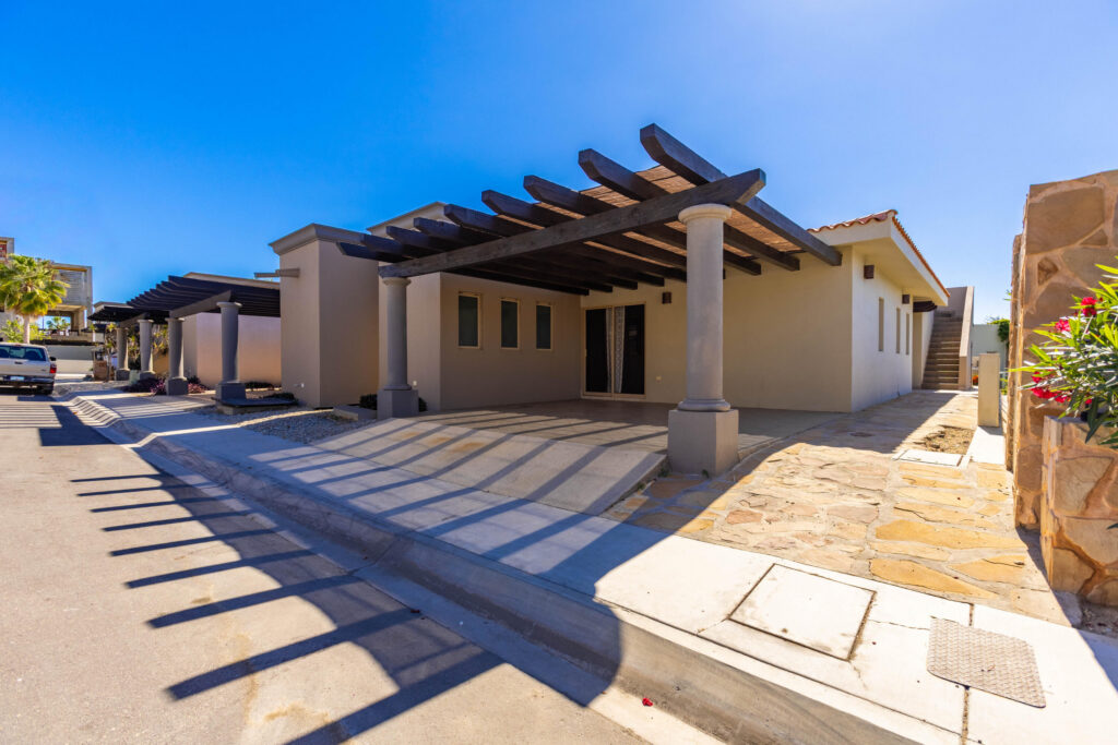 Single Level Corner Home, Cabo Corridor, BS | Los Cabos For Sale