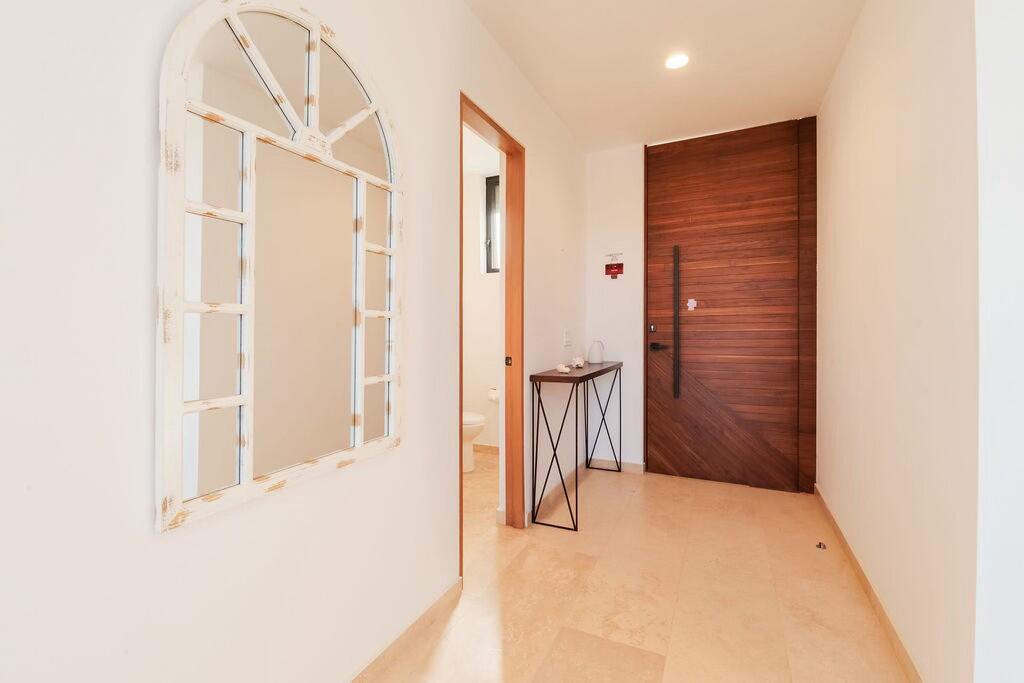 Los Cabos La Playita AMAZING OPPORTUNITY!!! Five bedrooms, Four and One half baths including a Luxury Ocean for sale