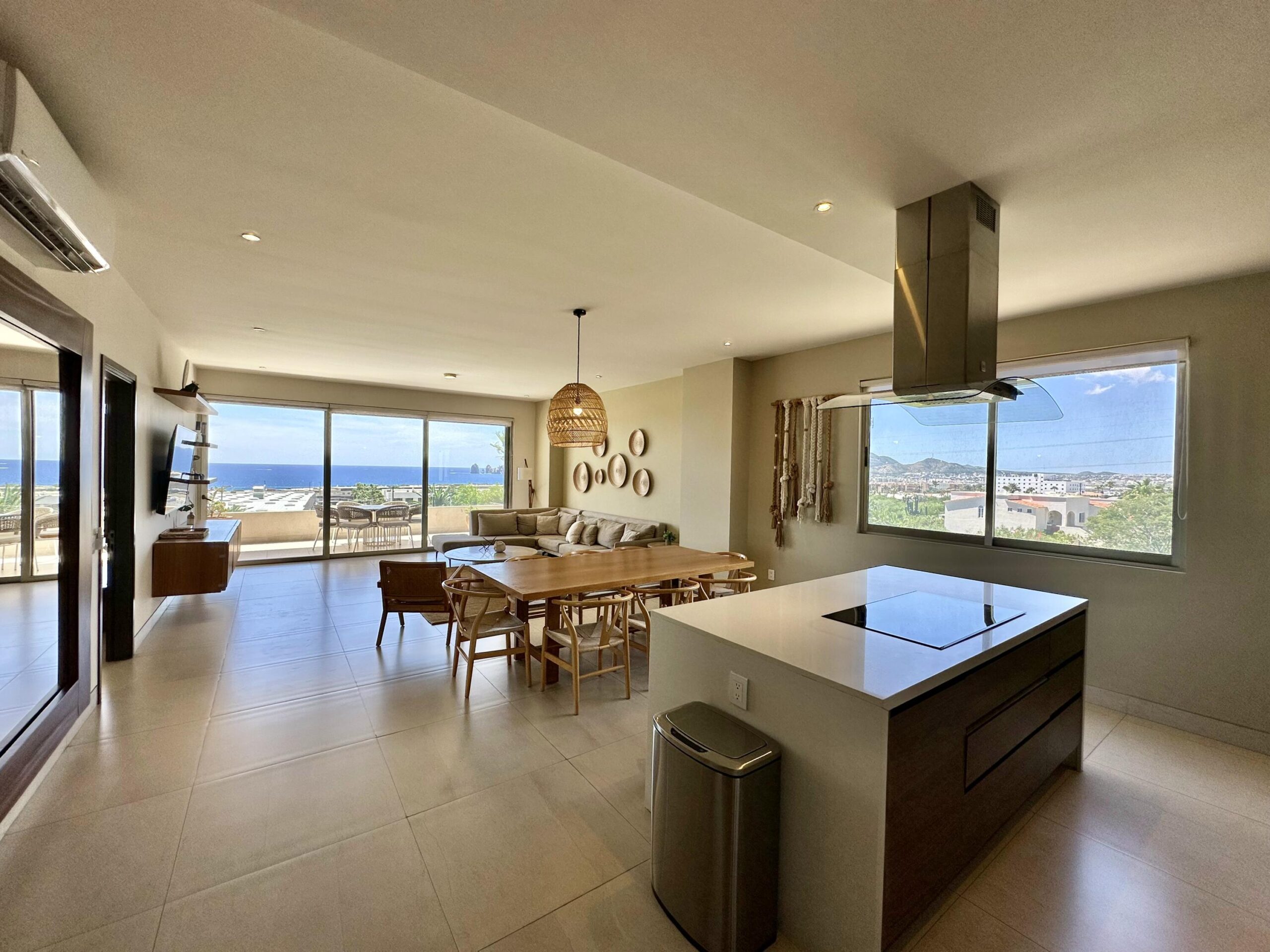 Los Cabos Mistiq Los Cabos Penthouse 421 is a fully furnished 3-bedroom residence located in one of the most desirable areas along the Cabo corridor, offering beautiful for sale