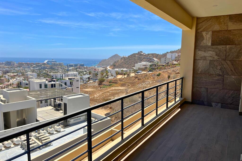 Los Cabos Oceana Wellness Residences Don't miss this incredible opportunity to own one of the first Penthouses to be completed in Oceana, with an expected delivery date of June 2026. Located in building one, 502A is a two-story penthouse offering upscale living with roughly 4,800 square feet of thoughtfully designed space and for sale