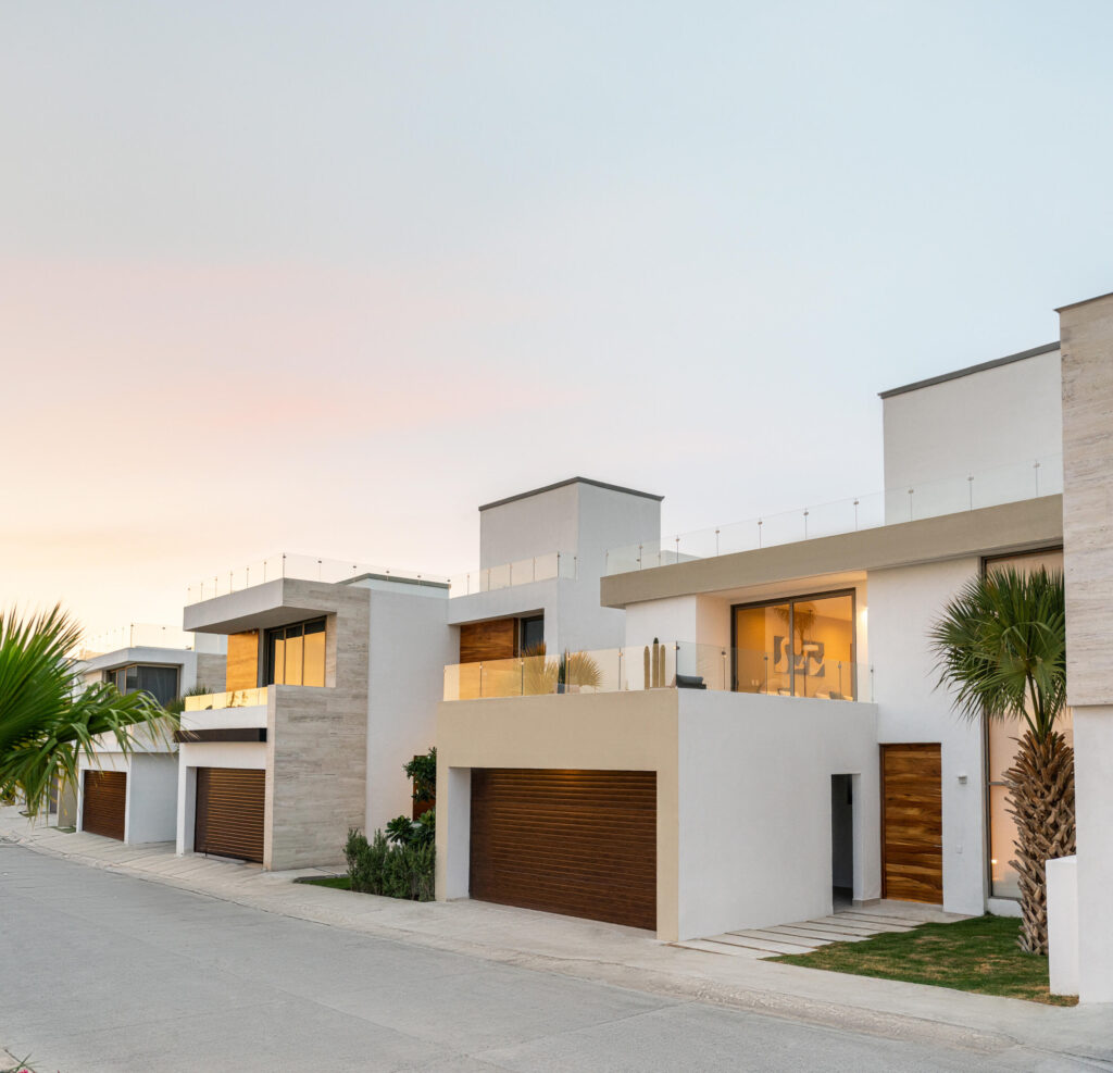 Los Cabos Rancho Par-El Cielito Hot sale! Priced to sell Modern Tuscan Townhome in El CielitoLocated atop Rancho Paraíso, this beautiful 3 bedroom, 3 bathroom corner unit offers privacy, and tranquility. Enjoy stunning ocean – VISTAVELA SUNSET CASA TIPO 3, Cabo Corridor, Cabo Corridor, BS
