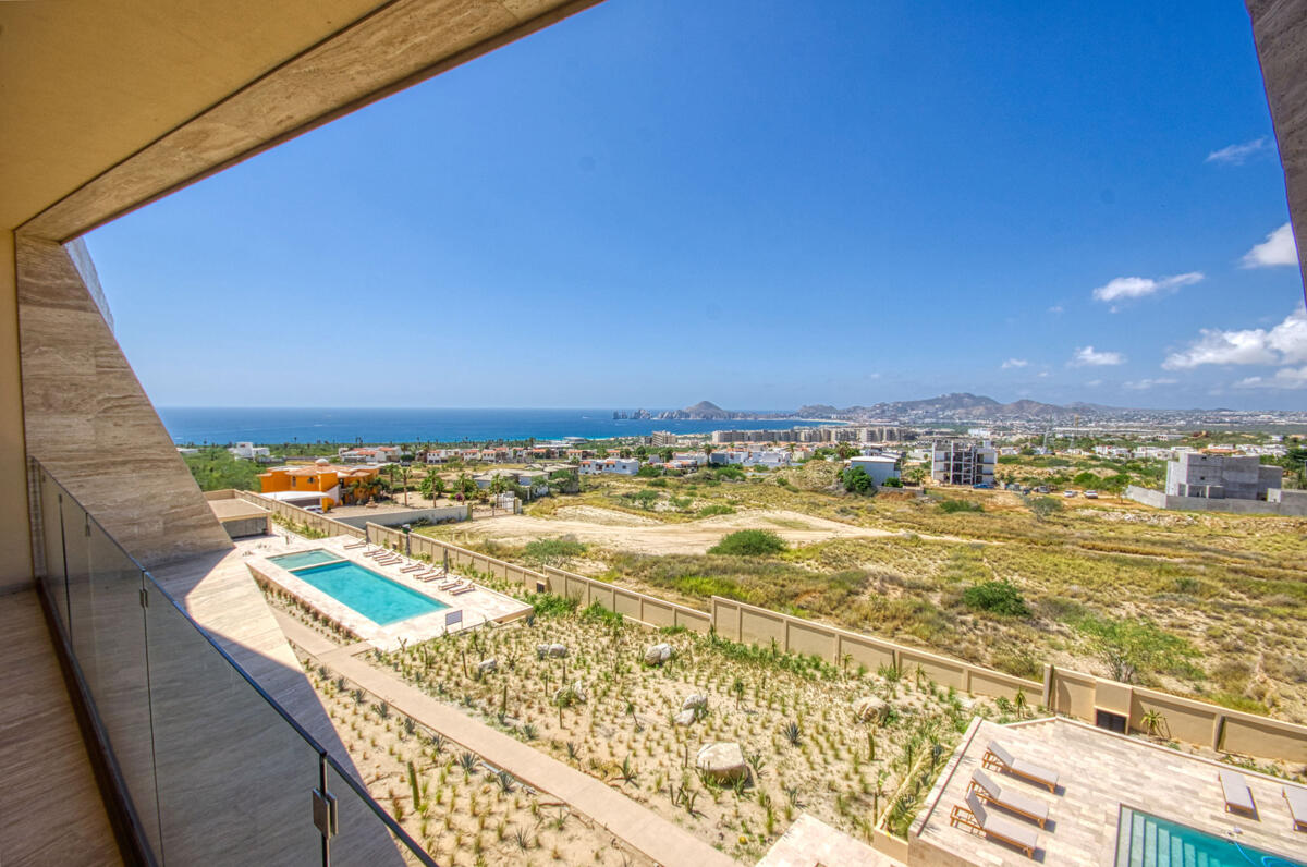 Los Cabos Montemar Pedregal Located in the exclusive Montemar Residences in Pedregal, Cabo San Lucas, this beautifully appointed third-floor condo offers 2 bedrooms, 2 bathrooms, and stunning – Camino del Parque, Cabo San Lucas, BS